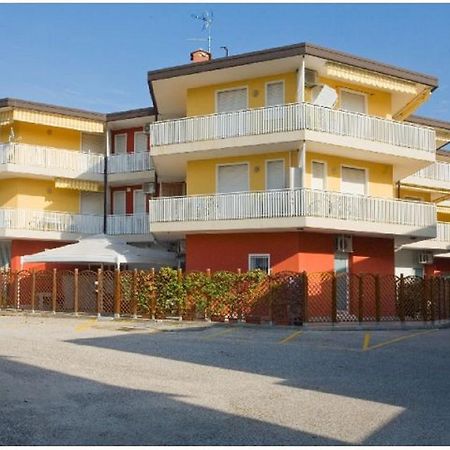 Residence Miriam 2 Bibione Kültér fotó