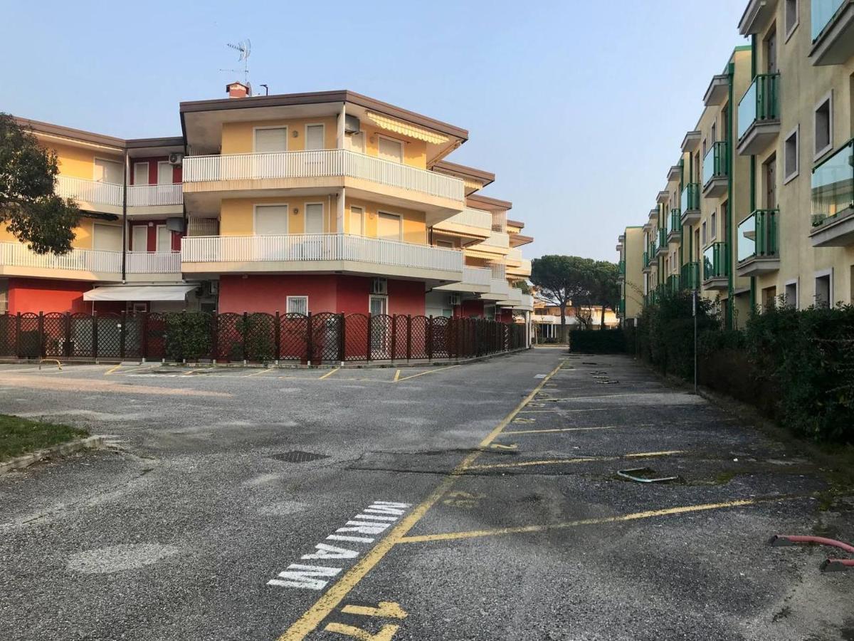 Residence Miriam 2 Bibione Kültér fotó